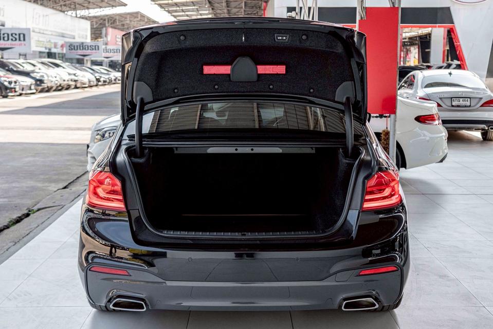 รหัสรถ NP2355 รุ่นรถ : BMW 520d M SPORTปีรถ : 2020 รูปที่ 9