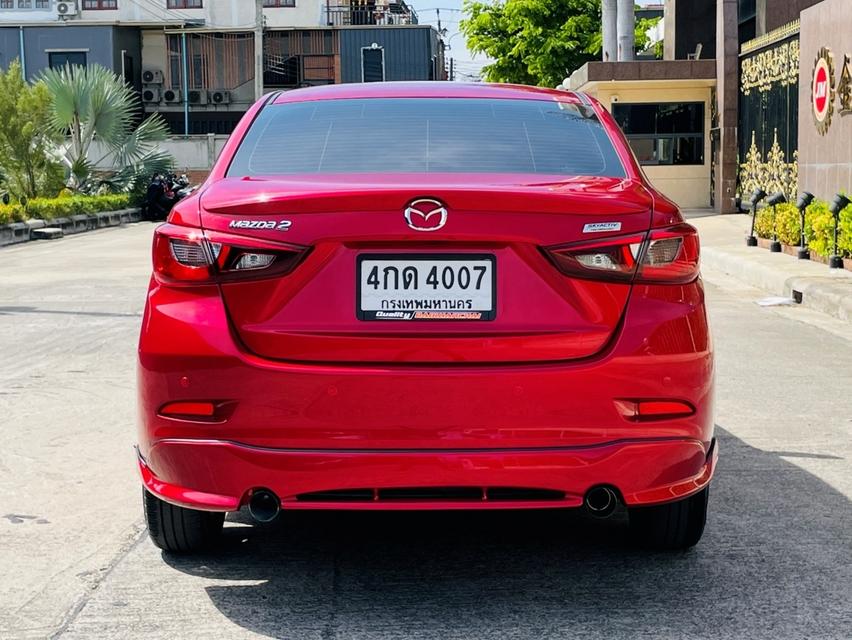 MAZDA 2 1.3 SKYACTIVE HIGH PLUS ปี 2015 สีแดง สภาพนางฟ้า 4