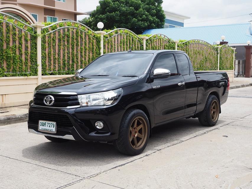 TOYOTA HILUX REVO SMART CAB 2.4 E ปี 2018 เกียร์MANUAL สภาพนางฟ้า 1