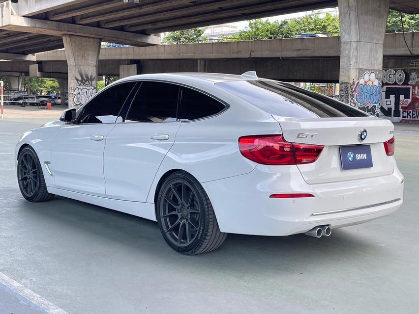 ขายBMW 320d GT ปี19 6