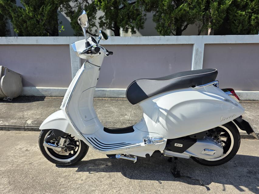 Vespa sprint 150 ปี 2023