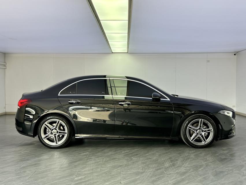 Mercedes-Benz A200 AMG Dynamic 2022 4