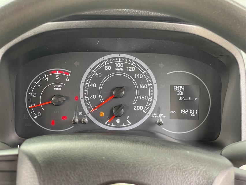 ขาย Toyoya Commuter 2.8 ปี19 7