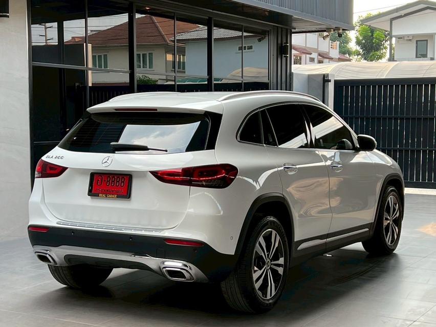Mercedes Benz GLA200 ปี 2022 วิ่ง 80,000 KM 4