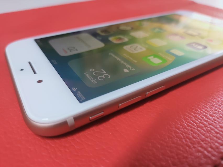 iPhone 8 Plus/ 64GB สแกนลายนิ้วมือได้ ใส่ได้ทุกซิม เป็นเครื่องบายพาส รีเซ็ตเครื่องได้