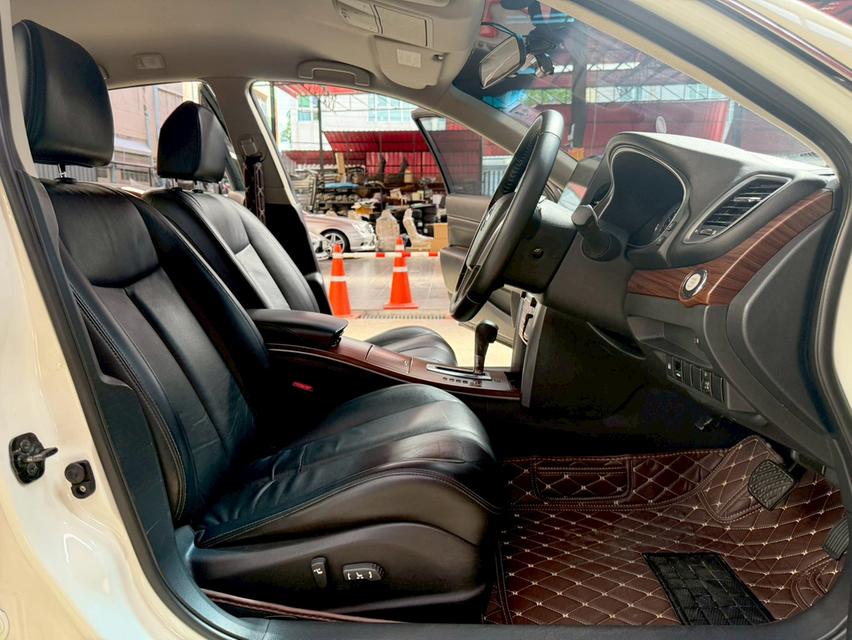 NISSAN TEANA 2.0 200XL ปี2011 รถบ้านแท้ รถสภาพกริ๊บๆ  พร้อมใช้งาน 11