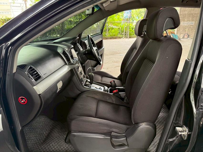 Chevrolet Captiva 2.4 LSX AT ปี 2012 14