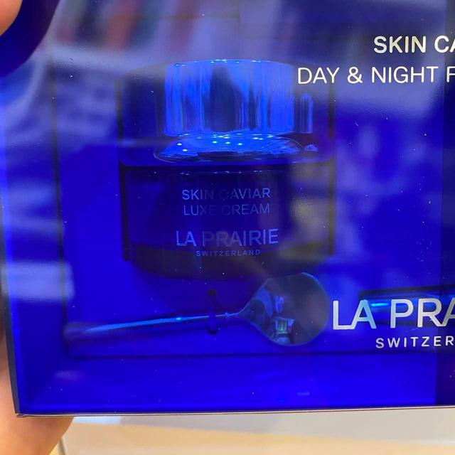 La Prairie Skin Caviar Day & Night Firming Duo ราคาเคาเตอร์ 24,300 บาท ลดราคาsetละ 14,000 บาทชุดเซ็ตผลิตภัณฑ์ดูแลผิวหน้า รูปย่อยที่ 2