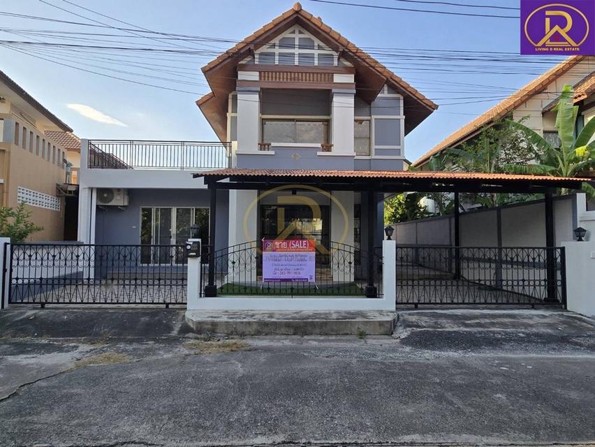 ขายถูกที่สุดในโครงการคันทรี่ ปาร์ค 1 รีโนเวทใหม่ทั้งหลัง พื้นที่ใช้สอยเยอะ พร้อมอยู่ ฟรีโอน ต.ห้วยกะปิ อ.เมืองชลบุรี จ.ช 1