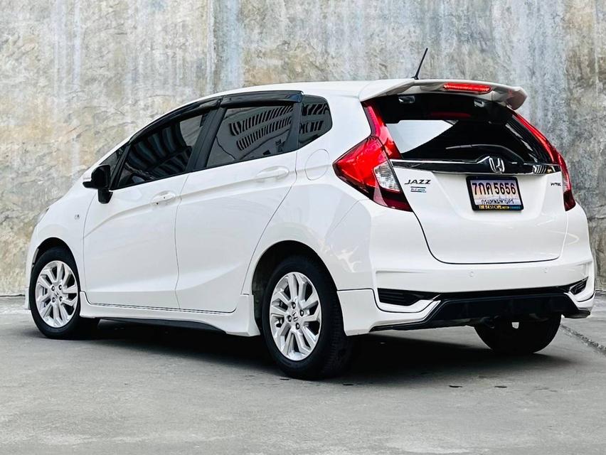 ขายHonda Jazz 1.5V ปี22 4