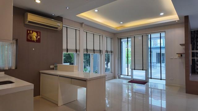 บ้านเดี่ยว The Gallery House ลาดพร้าว ซอย 1 บ้านดีไซน์โมเดิร์น สไตล์แกลเลอรี่