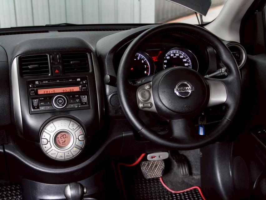 NISSAN ALMERA 1.2 V 2012   13