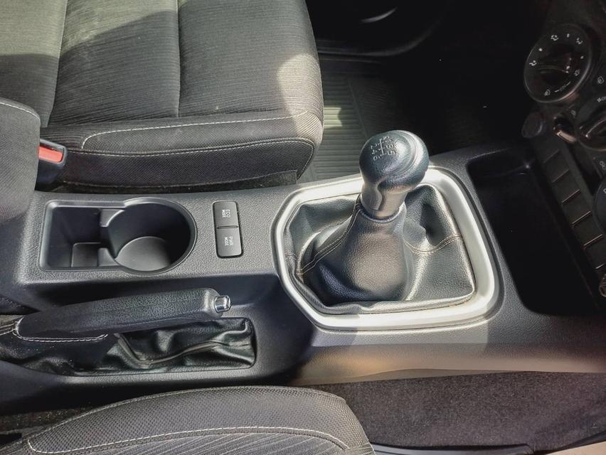 ปี2021 TOYOTA REVO PRERUNER E PLUS เกียร์MT NOT ไม่ขยับ สีเดิมทั้งคัน  16