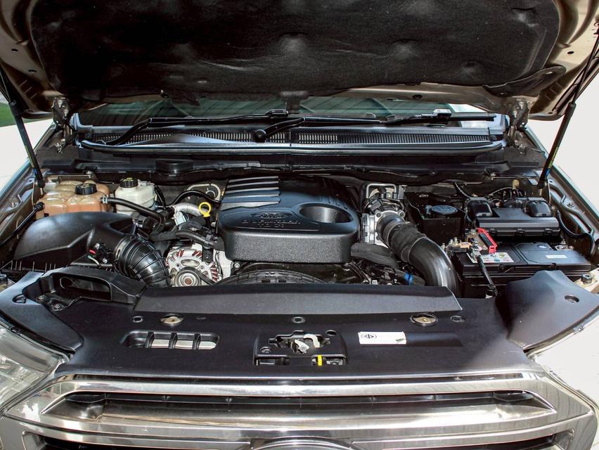 FORD EVEREST 3.2 TITANIUM PLUS 4WD ปี 2018 8