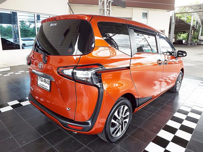 รหัสรถ KCY4643 TOYOTA SIENTA 1.5V AUTO ปี 2018 สีส้ม 7