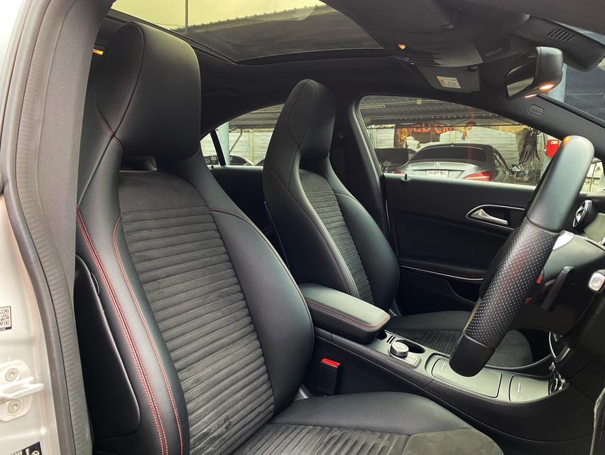 Mercedes-Benz CLA250 AMG Sport ปี 2013 เลขไมล์ 69,xxx km 13