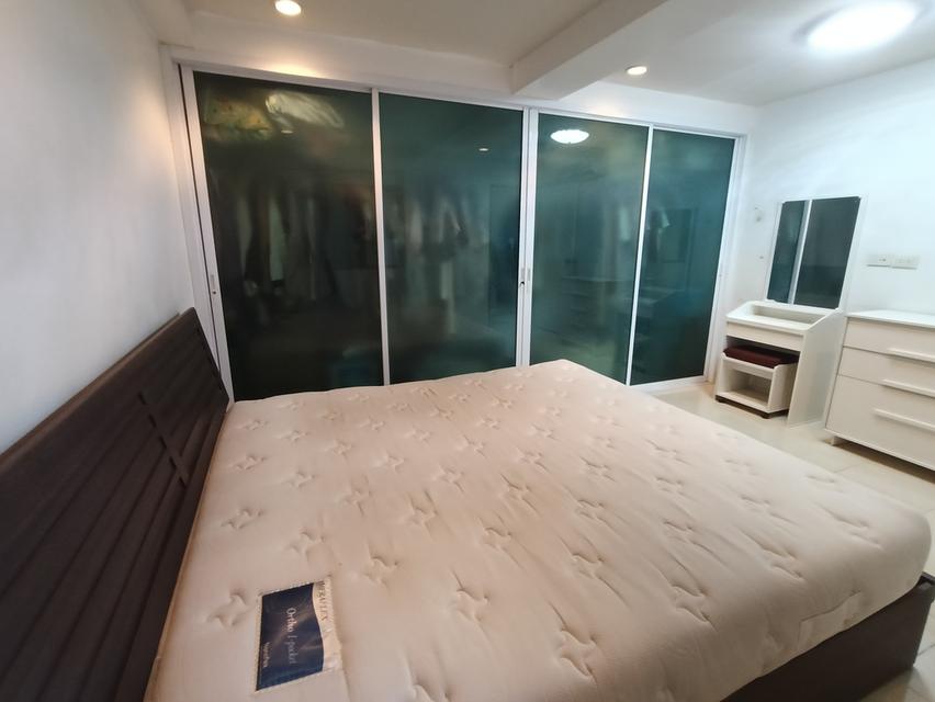 คอนโดมือ 2 ปิ่นเกล้าพาวิลเลี่ยนคอนโด 9