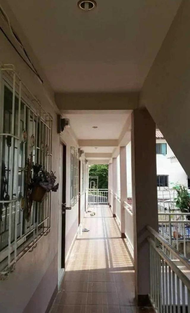 รูป ขายตึก Apartment 4 ชั้น พร้อมบ้าน 2 ชั้น และที่ดิน พัทยาใต้,ชลบุรี 4