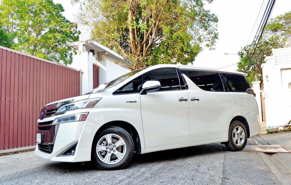 Toyota vellfire 2.5 hybrid X ปี 2021 ไมล์ 86,000 km 5