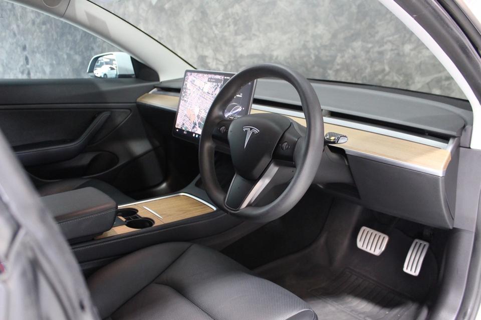 รหัสรถ JRS777 Tesla Model3 Performance  ปี 22  14