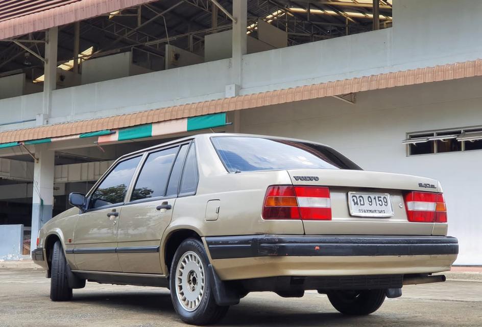 ปล่อยรถ Volvo 940 ปี 1993 3