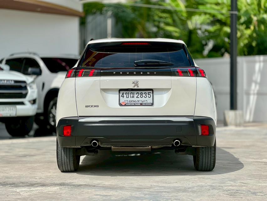 ปี 2023 PEUGEOT 2008, 1.2 ALLURE โฉม ปี21-ปัจจุบัน สีขาว เกียร์ออโต้ ไมล์แท้ 42,096 km. ประวัติศูนย์ครบ 4