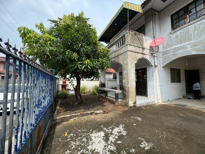 ขายบ้านเดี่ยว หมู่บ้าน ช.รุ่งเรือง 6 ราคาต่ำกว่าตลาด เหมาะกับการลงทุน (N.2000) 3