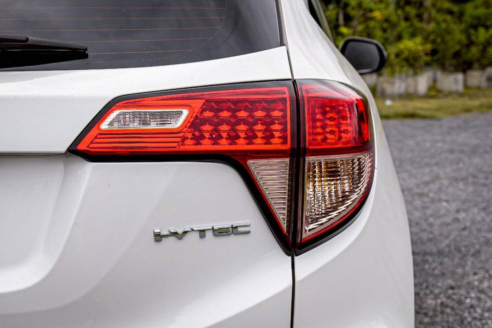 HONDA HR-V 1.8 S ปี 2015