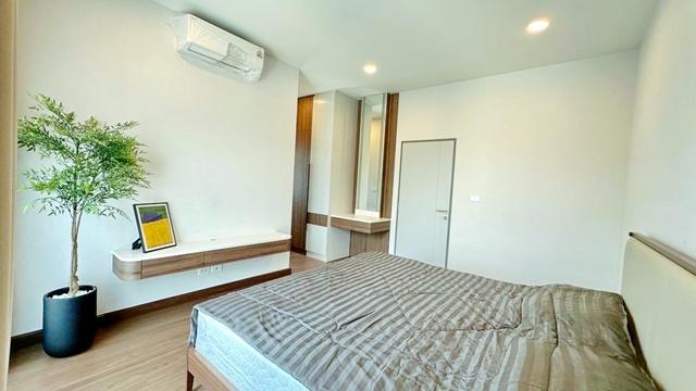 ถ.บางนา-ตราด ให้เช่าบ้านใหม่สุดหรู 2 ชั้น 80ตร.วา. 330ตร.ม. MEGAบางนา 700ม. MRT ศรีลาซาล 4.4 กม. หรูหรา พร้อมเฟอร์ฯ 6แอร 6