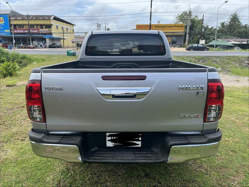 TOYOTA Hilux Revo 2.4 J Plus เกียร์ธรรมดา รูปที่ 6