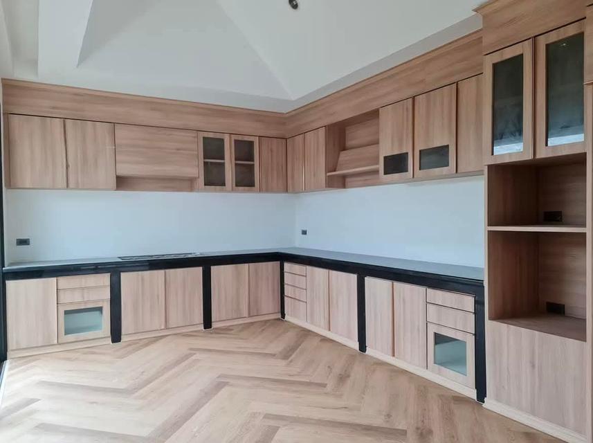 Luxury villa for sale  9