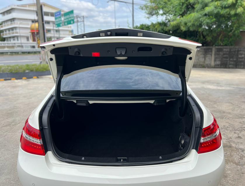 ปี 2012 BENZ E-CLASS, E200 COUPE CGIโฉม W207 ปี09-16 รูปที่ 17
