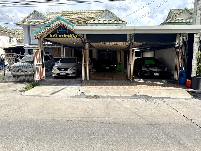 บ้าน 2 ชั้น ทำเลดี 46.3 ตร.ว. จอดรถได้ 7 คัน หมู่บ้านพฤษา20  เจ้าของขายเอง คุยง่าย 5