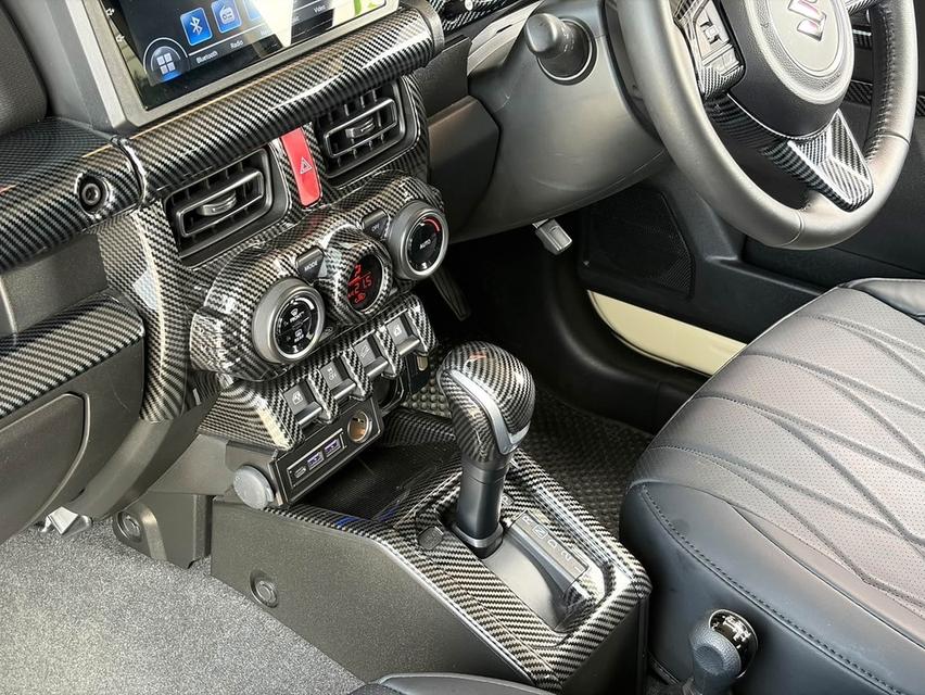 2023 SUZUKI JIMNY, 1.5 โฉม JIMNY 4WDสีนำ้ตาล เครื่องยนต์เบนซิน ไมล์แค่ 21,315 กม. รูปที่ 10