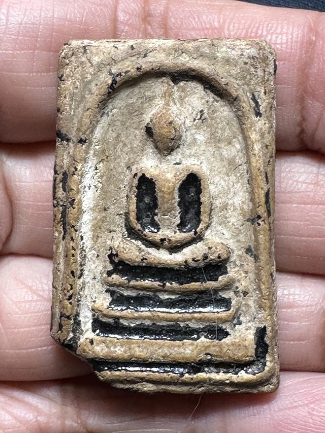 พระสมเด็จพิมพ์ใหญ่ มีคราบรัก