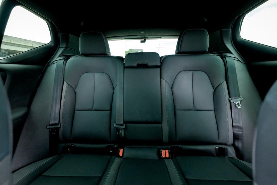 Volvo XC40 ไฟฟ้าล้วน 13