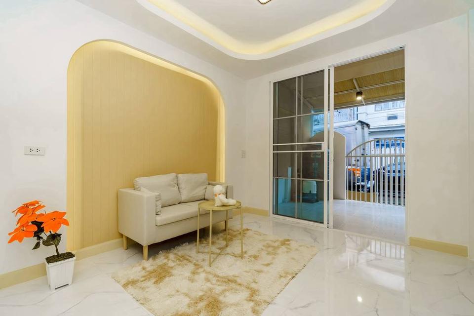 หมู่บ้านบัวทอง4 4