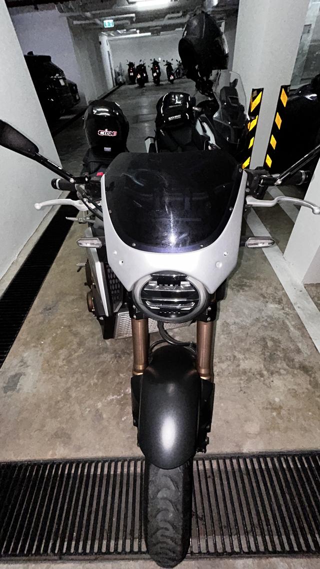 selling beautiful CBR650 bike 7