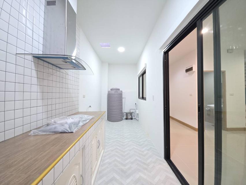 หมูบ้านเมดิโอ้ นิมิตรใหม่ 13 15