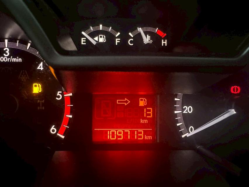 Mazda BT-50 PRO 2.2 Hi-racer ดีเซล เกียร์ธรรมดา ปี2015 16