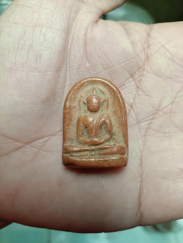 พระซุ้มกอพิมพ์ใหญ่ไม่มีกนก