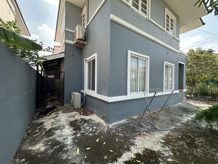 บ้านเดี่ยว ลลิล อินเดอะพาร์ค ศรีนครินทร์ - เทพารักษ์ แพรกษาใหม่  ( หลังมุมถนนเมน ) ซอยมังกรขันดี เมืองสมุทรปราการ 18