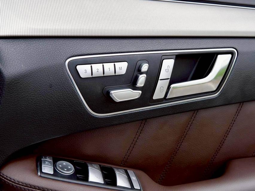 รหัสรถ PR8764 Benz W212 E300 Bluetec Hybrid AMG Package ปี 2015 Fulloption  12