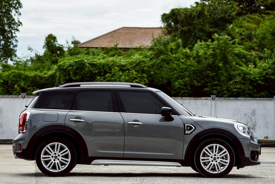 รหัสรถ CBL1004 MINI Cooper S Countryman 2.0 Entry F60 AT 2020