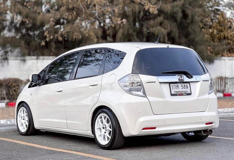 📣 ขายสดเท่านั้น!! HONDA JAZZ 1.3 HYBRID (GE Facelift) ปี 2012 รูปย่อยที่ 4