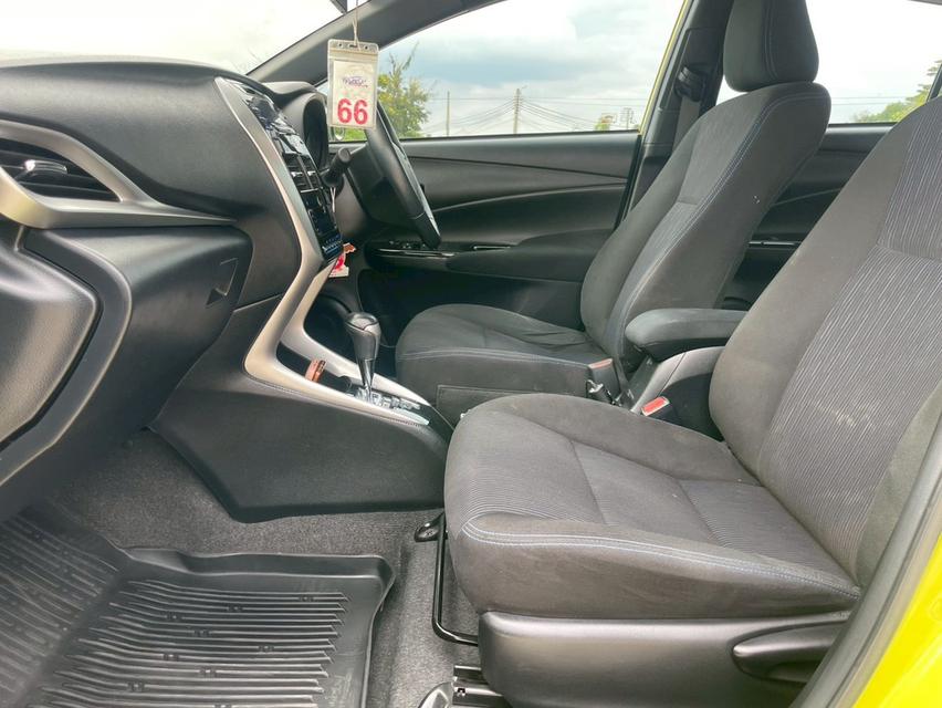 TOYOTA  YARIS  1.2 G TOP Y 17  HACTHBACK สีเขียว 12