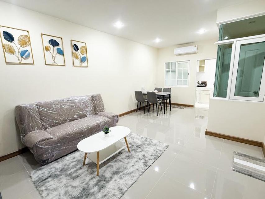 🏙️ ทาวน์โฮม 2 ชั้น ทำเลทองรวมโชค ใกล้มีโชคพลาซ่าเพียง 1 กม. พร้อมสระว่ายน้ำส่วนกลาง Modern 3-Bedroom Townhome for Rent - Ruamchok Area, Near Meechok 9