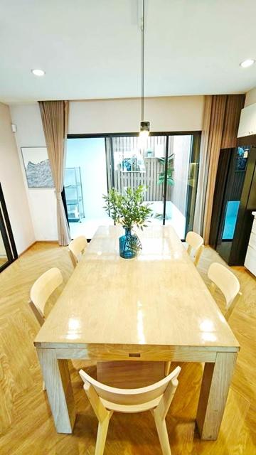 กรุงเทพกรีฑา 4นอน 4น้ำ 24ตร.วา. 3-4นอน ศรีนครินทร์-พระราม9 ARL บ้านทับช้าง.ให้เช่าทาวน์โฮม 3 ชั้น 285ตร.ม. ม.นานาชาติแสต 5