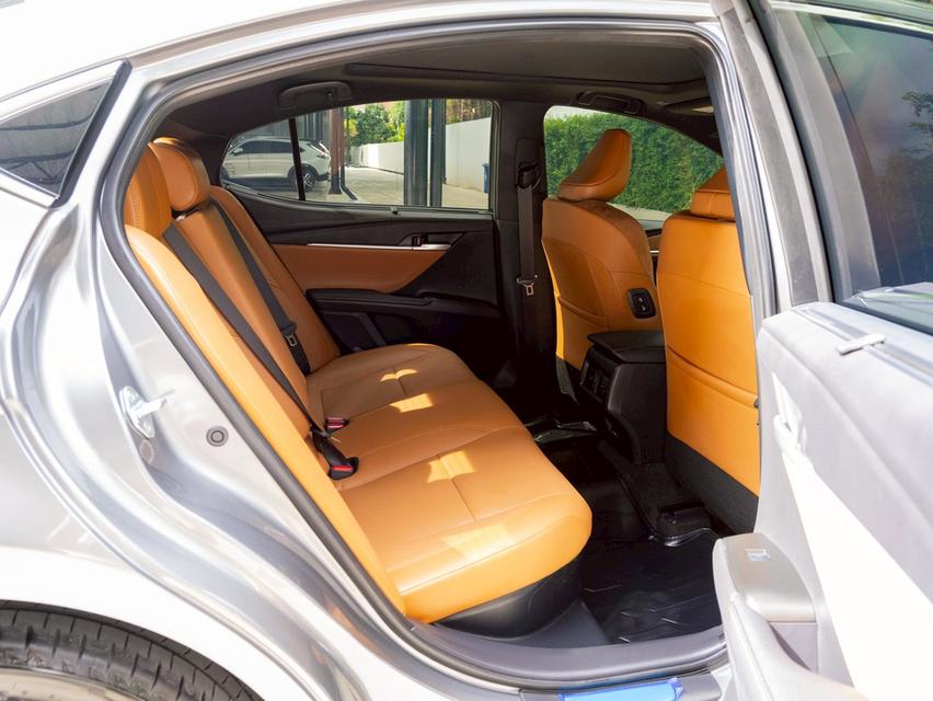 Toyota Camry 2.5 HEV Premium Luxury ปี 2025 รูปที่ 10