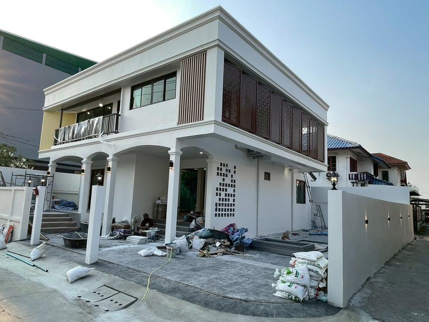 ขาย บ้านเดี่ยวหลังมุม ขนาด 66 ตร.วา 3 ห้องนอนรีโนเวทใหม่สไตล์โมเดิร์น โซนนวมินทร์-ประเสริฐมนูกิจ 2